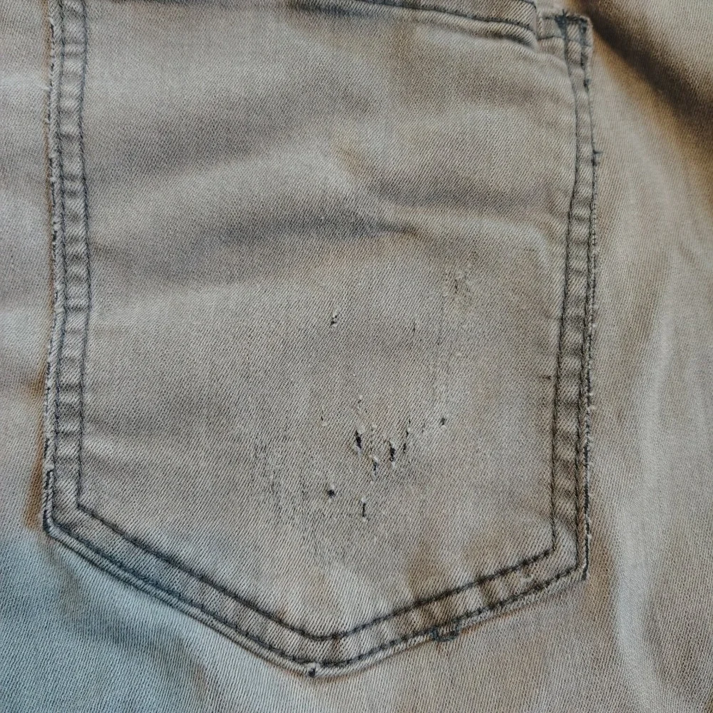 Mugsy Jeans Mens Grey Slim Straight Stretch Denim Pants Size 36x31